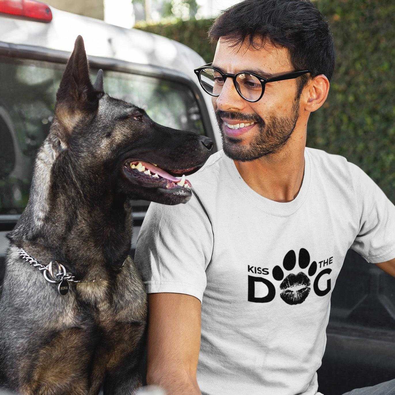 T-Shirt - "Kiss the Dog" Kussmund "O" ohne Kralle