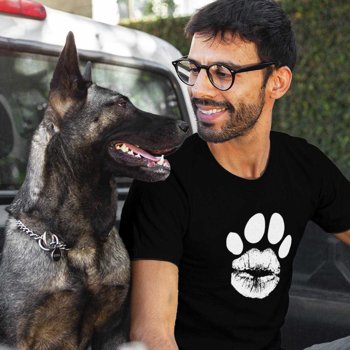 T-Shirt - "Kiss the Dog" groß ohne Kralle